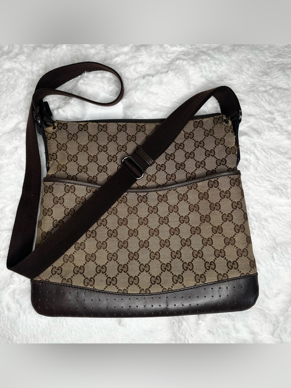 *GUCCI* Vintage GG Canvas/Leather Messenger Bag + COA - Picture 2 of 13